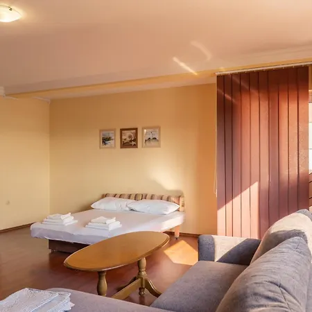 Amaris Apartment